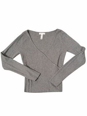 Leith Ribbed Wrap Front Top